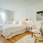 Villa Loft58 Luxury Loft With Internal Swimming Pool Lisbon