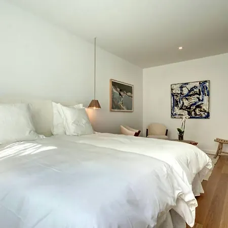 Вилла Loft58 Luxury Loft With Internal Swimming Pool Лиссабон